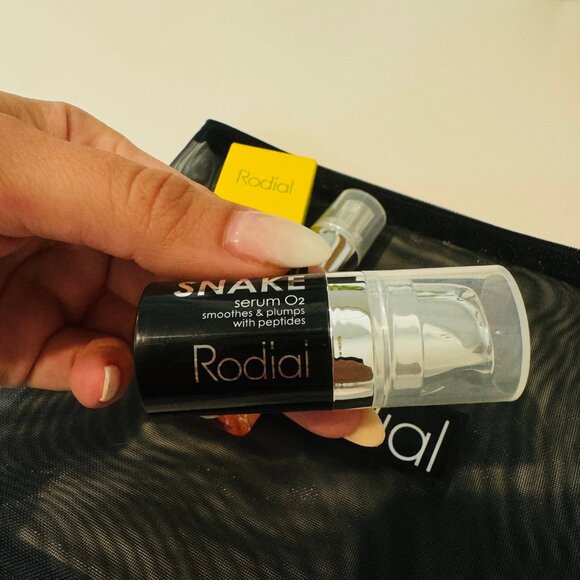 Box Of 5 Rodial Bubble Mask, Glass Powder, Tonic & Serum, Bee Venom, Snake Seram - Picture 13 of 15